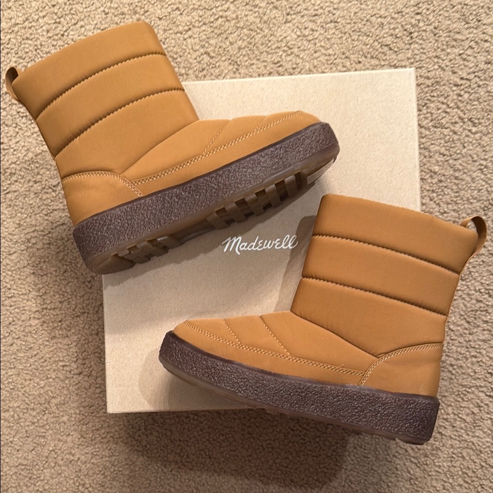 Madewell Tan Quilted Winter Boots with Rugged Sole